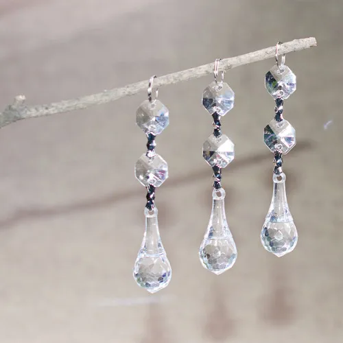 30pcs-Clear-Acrylic-Crystal-Beads-Diamond-Wedding-Party-Home-Lamp-Garland-Chandelier-Hanging-Decoration.jpg_640x640 (1)