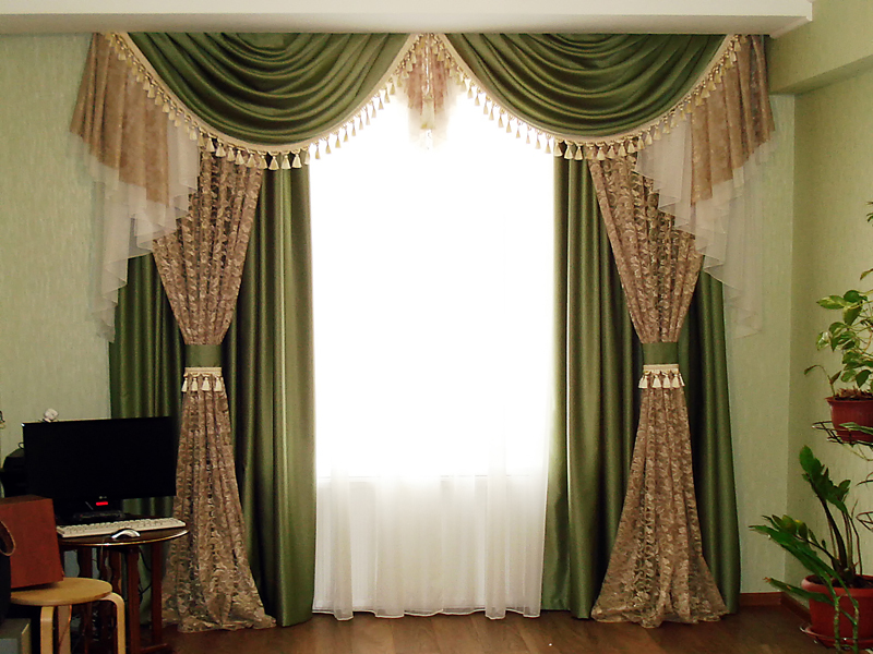 Фото ламбрекенов для зала из вуали