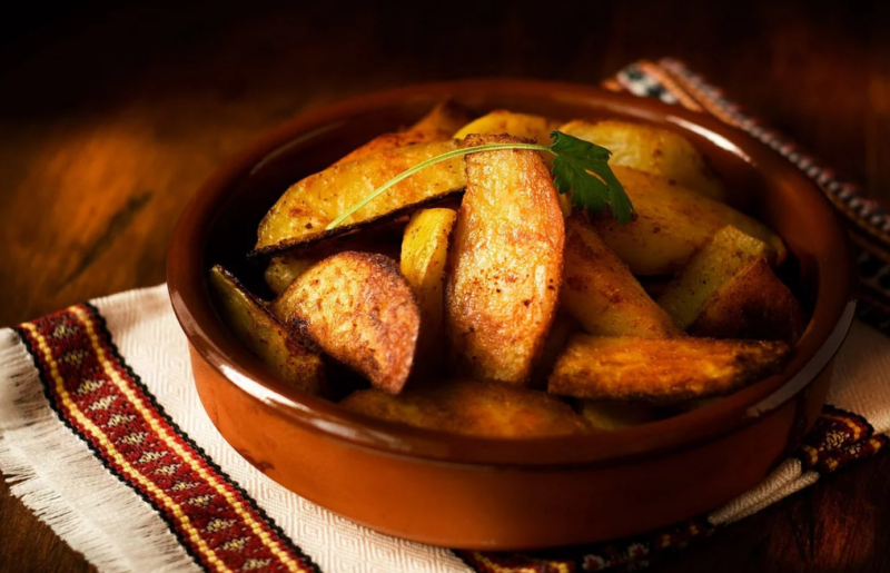 Картофель в микроволновке – 7 быстрых и простых рецептов приготовления вкусных блюд из картошки