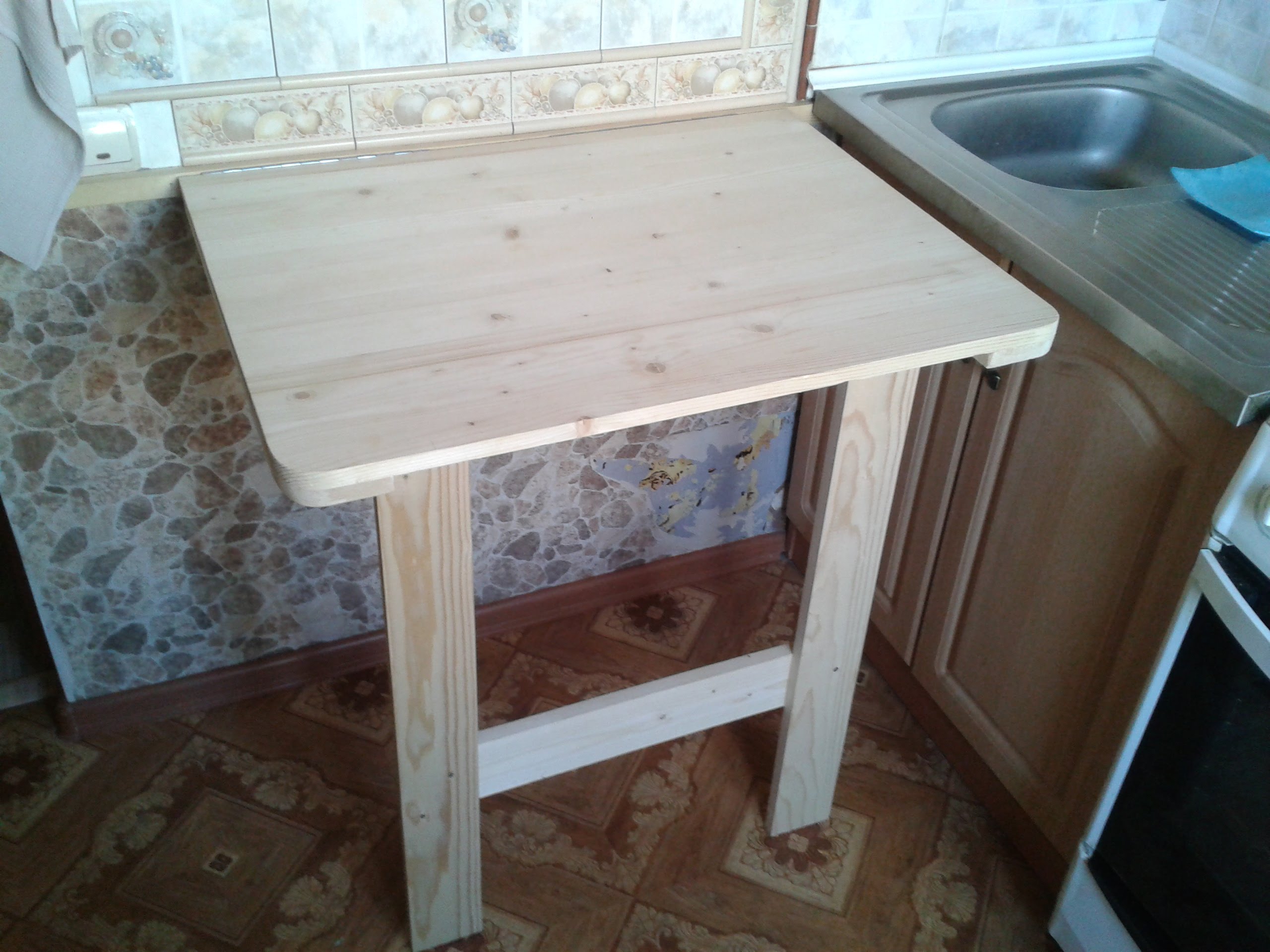 Самодельный стол для кухни