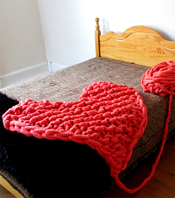 Free Knitting Pattern for Arm Knit Heart Rug or Afghan