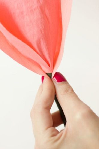 Искусство DIY: пошаговая схема, как легко и просто сделать цветы из бумаги своими руками 12