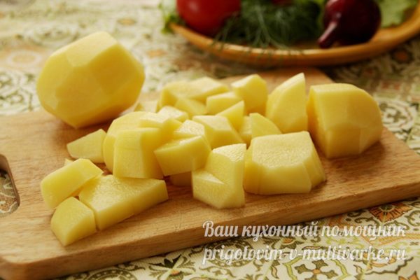 нарезанная картошка