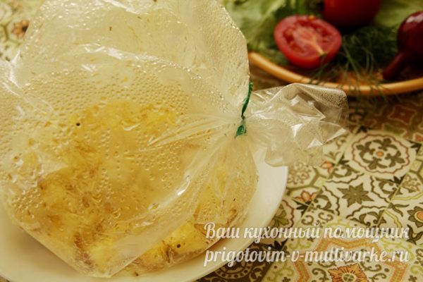 запеченная картошка в пакете