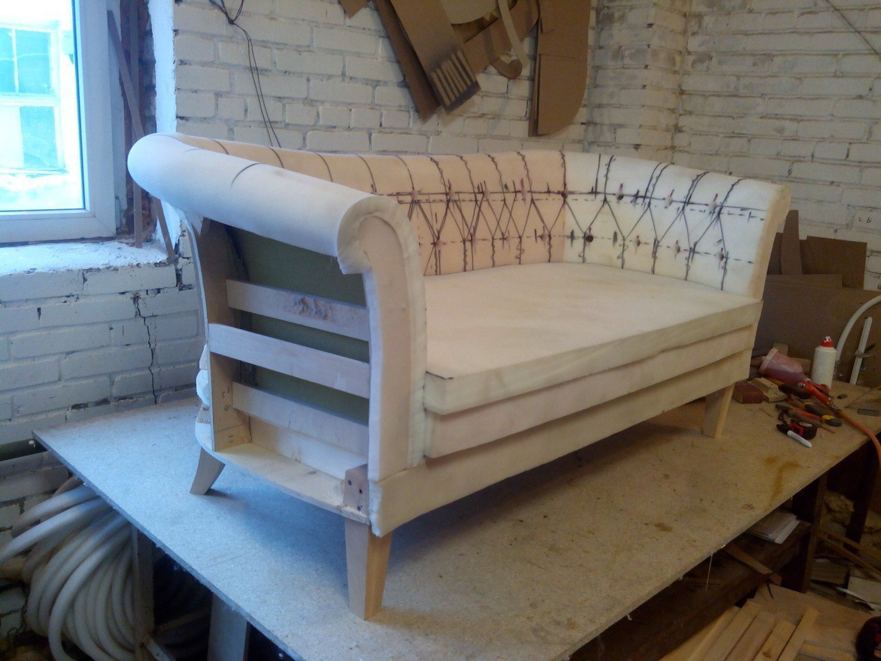 Диван своими руками из фанеры: Стильный диван из фанеры (который вы ...